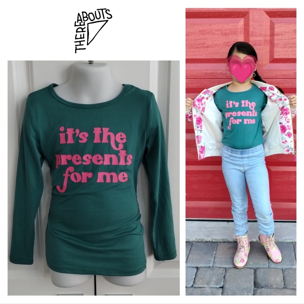 Christmas Top "it's the presents for me"